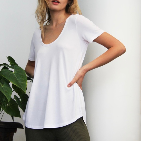 Aritzia Wilfred Free Valmere T-shirt in White - Picture 1 of 3
